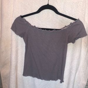 plain off the shoulder Tee